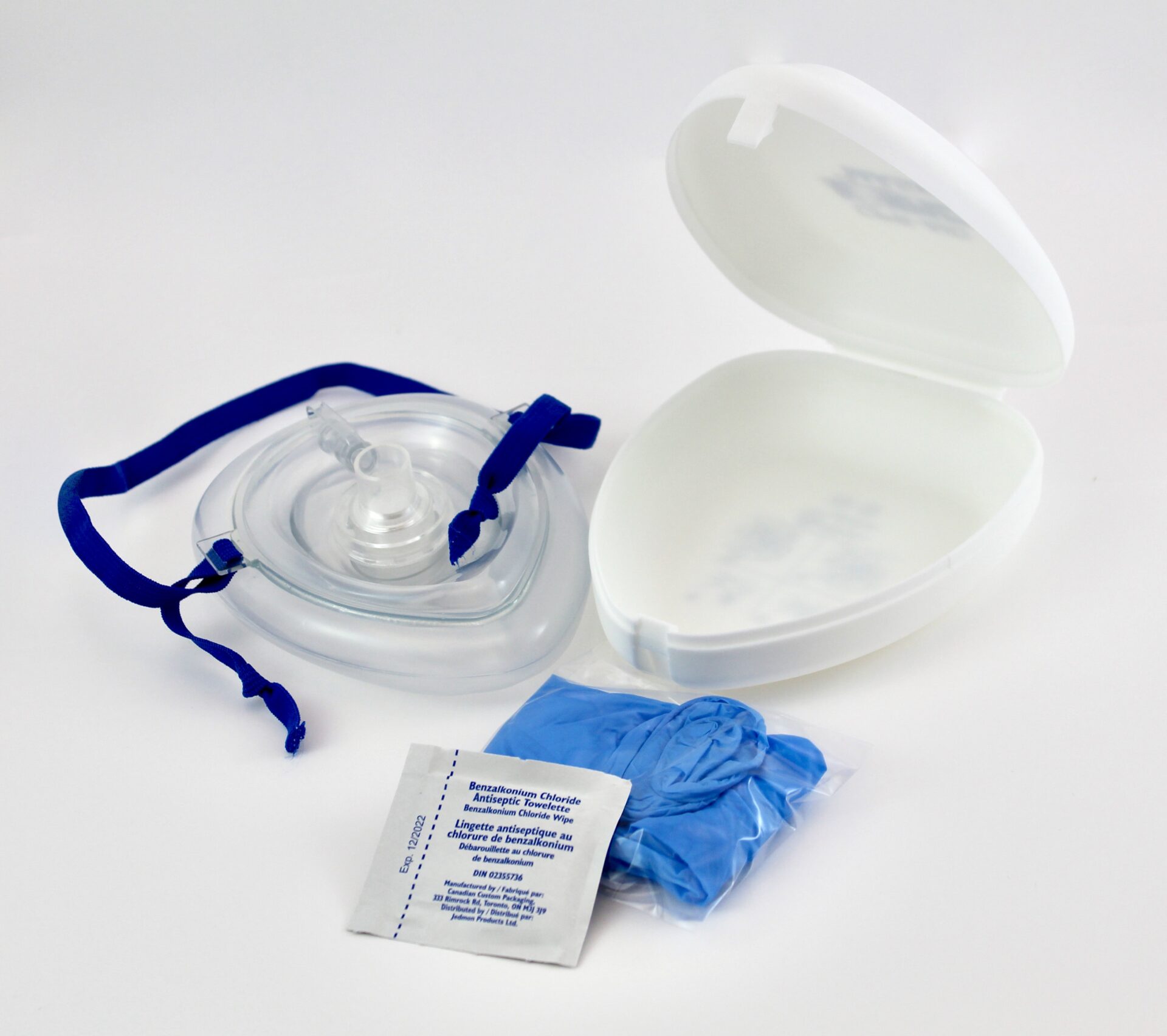 CPR Mask with Valve, Gloves and Rigid Case - Santinel
