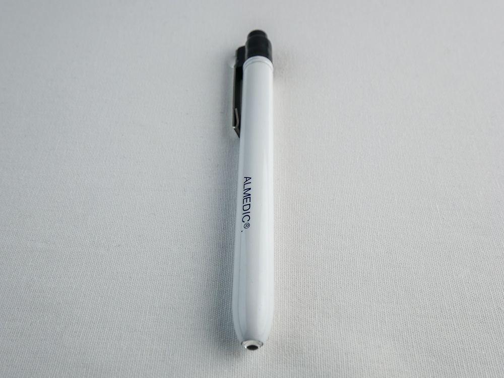 Santinel - Lampe-stylo pour examen des yeux